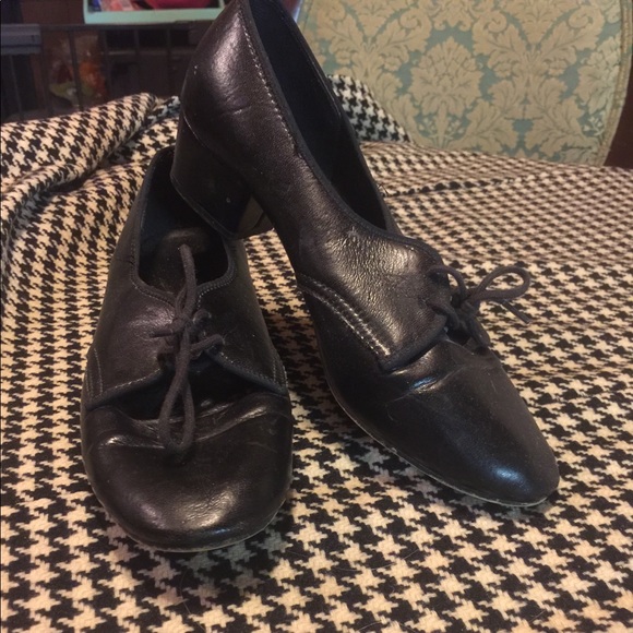 Shoes - Old fashioned black shoes